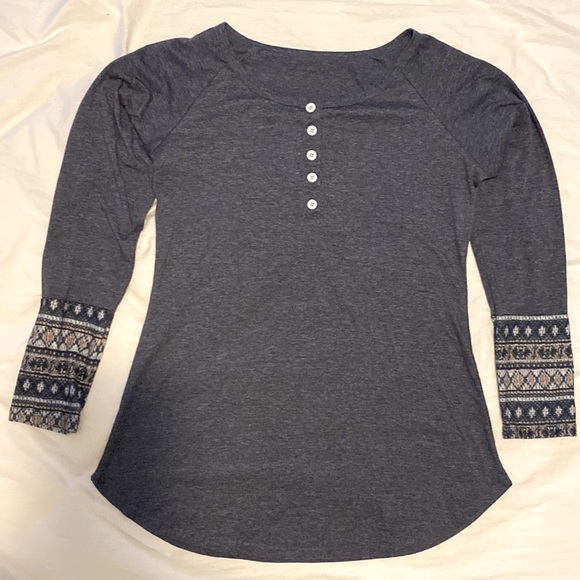 Tops - Tunic Raglan Fair Isle Sleeves Henley Buttons Curved Hem Heather Blue Medium